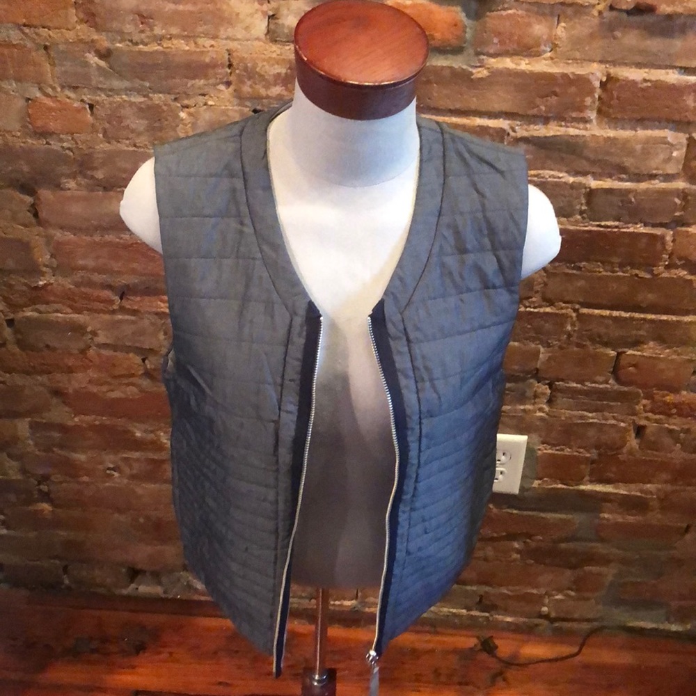 Lululemon blue gray vest